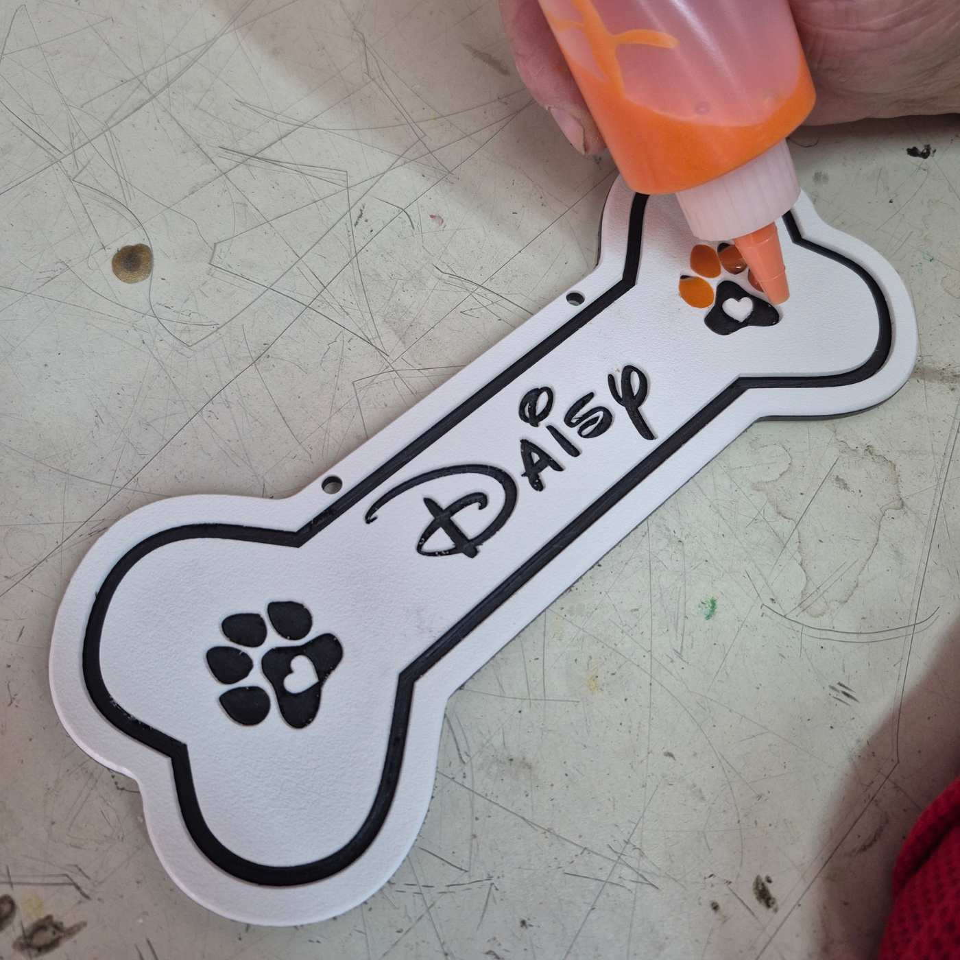 Personalized Dog Crate Tag (Laminate Plastic) – Custom Kennel Name Plate with Color Fill + Fun Fonts