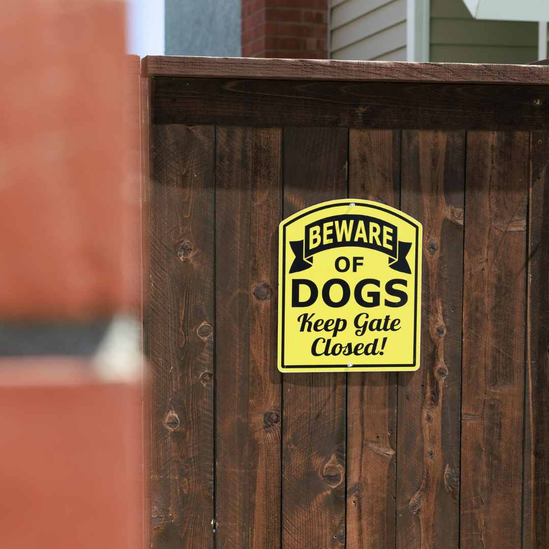 Aluminum Beware of Dogs – Keep Gate Closed Sign